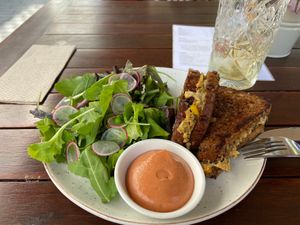 Tuna melt: allright, but a bit greasy at SUE in Rotterdam