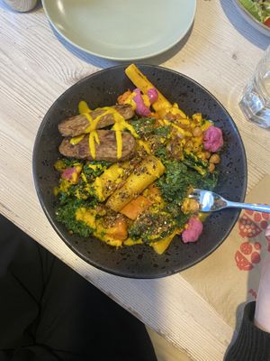 Veggie bowl with tempeh  at NOP in Tallinn