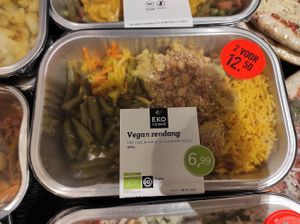 Vegan meal at EkoPlaza - Ziekerstraat in Nijmegen