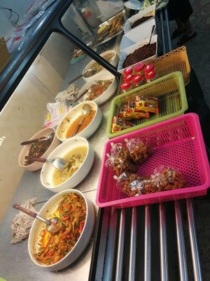 Take your pick at Kuan imm ar-Harn-jay in Muang