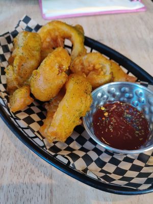 Onion rings   at Lucky Pig - Paradise Palms in Edinburgh