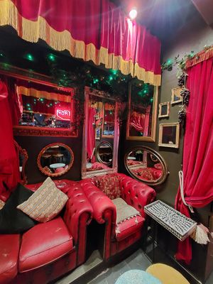  at Lucky Pig - Paradise Palms in Edinburgh