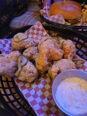 Cauliflower wings and ranch dip at Lucky Pig - Paradise Palms in Edinburgh