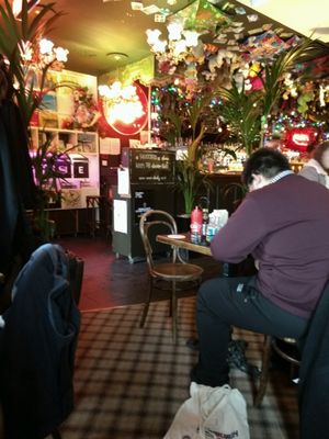 coolio at Lucky Pig - Paradise Palms in Edinburgh