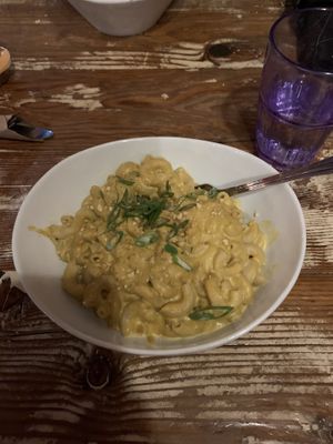 Mac n Cheez  at MeeT in Gastown in Vancouver