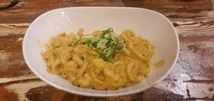 Mac & Cheese bowl at MeeT in Gastown in Vancouver