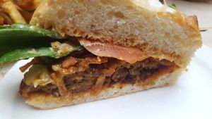 Crispy bbq burger at MeeT in Gastown in Vancouver