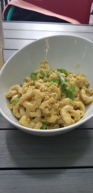 Mac n Cheeze at MeeT in Gastown in Vancouver