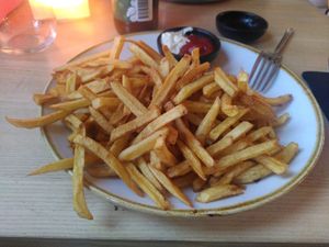 Fries at Holigans in Vilnius