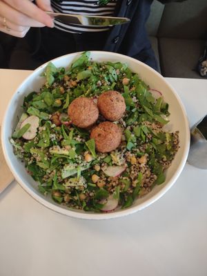  at Holigans in Vilnius