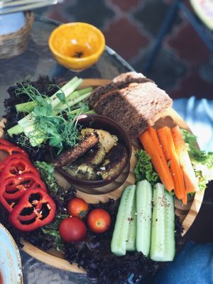 Hummus  at Mindal in Sevastopol