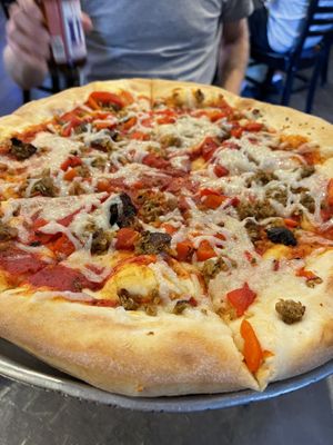 The “Midtown” pizza  at Este Pizza in Park City