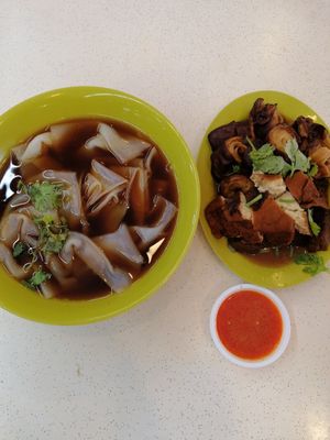 Kuey chap at Ji Rong 聚荣素食 - Yishun in North Singapore