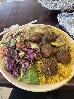   at ATL - Garbanzo Mediterranean Fresh - Concourse D in College Park