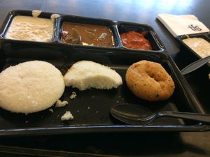 Idle and vada at Idli.com in New Delhi