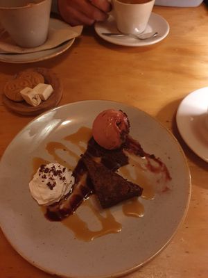 Vegan chocolate dessert at Eetcafe Ceramique in Maastricht