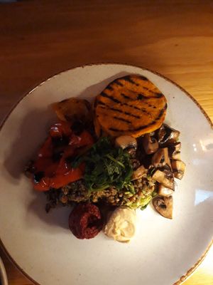 Vegan lentil salad (main course) at Eetcafe Ceramique in Maastricht