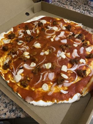 Vegan "pepperoni" pizza. Good taste, bad texture.  at La Clote in Barcelona