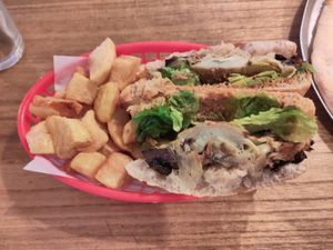 Sandwich with artichokes and shrooms at La Clote in Barcelona