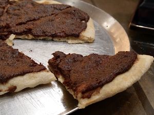 Vegan nutella pizza at La Clote in Barcelona