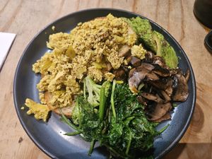  at Ray Cafe in Brunswick