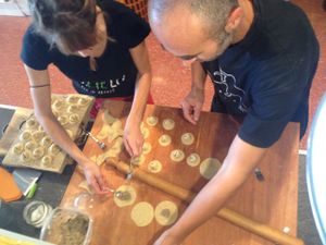 haciendo pasta casera at Samelo Veg in Tenerife
