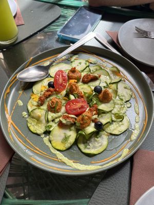 Carpaccio de calabacín  at Samelo Veg in Tenerife