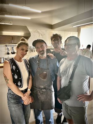 Thomas mit dem freundlichen Team  at Samelo Veg in Tenerife