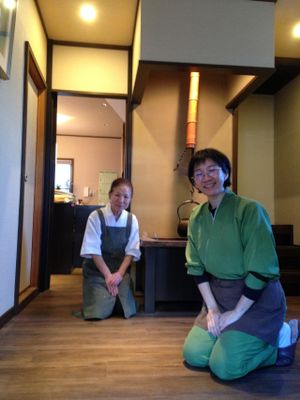 Chef (mother) and her daughter at SinSinTei in Nagoya