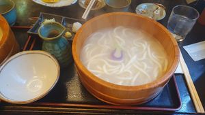 Vegan udon at Yabuhan in Otaru