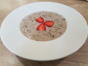 Flax seed breakfast at BIOrganic Raw Cafe in Chisinau