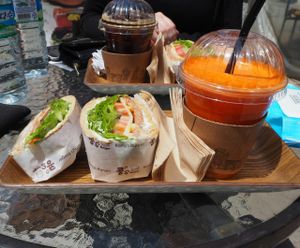 Lunch burger set at Kong's Burger - Gaya-daero in Busan