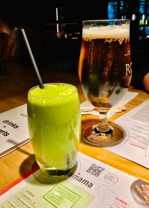 Power juice and beer at Wagamama - Tivoli in Copenhagen