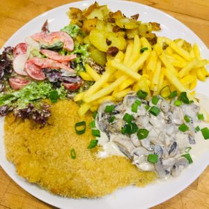 Seitan-Schnitzel at Marla & Mathilda's Genusswerkstatt in Ludenscheid