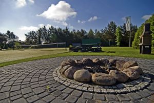 Pension and holiday apartments with Slow Food restaurant serving vegetarian and vegan meals. Quiet and green area in the lake district just 25 km from 3cities and Baltic sea. at Czarny Kos in Borkowo