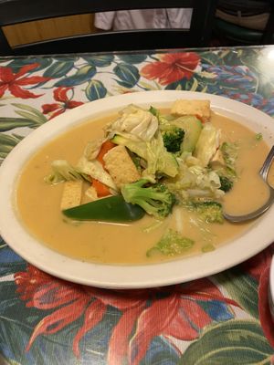 Red curry with veggies and tofu  at Kona Taeng - On Thai in Kailua Kona