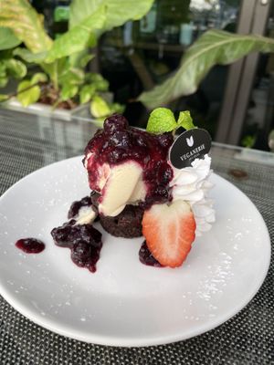 Brownie with Ice Cream at Veganerie Concept - Benjasiri Park in Bangkok