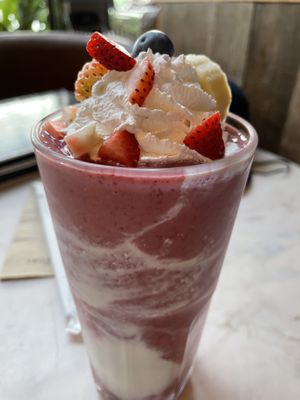 Mixed berry yogurt smoothie, 155 baht  at Veganerie Concept - Benjasiri Park in Bangkok