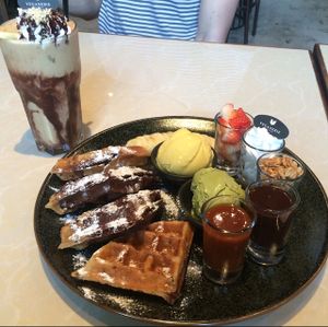 peanut butter smoothie and diy waffles at Veganerie Concept - Benjasiri Park in Bangkok