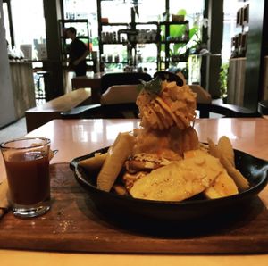 Vegan banana & nut butterscotch hot cake  at Veganerie Concept - Benjasiri Park in Bangkok