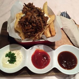 French fries with mushroom chicken and dips at Veganerie Concept - Benjasiri Park in Bangkok