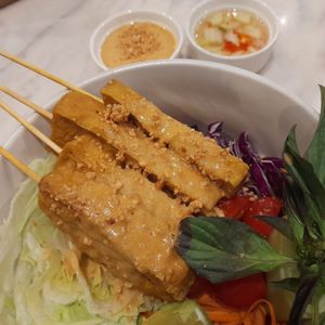 Satay tofu salad at Veganerie Concept - Benjasiri Park in Bangkok