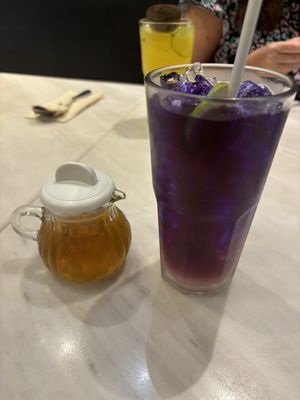 Butterfly Pea Lime drink  at Veganerie Concept - Benjasiri Park in Bangkok
