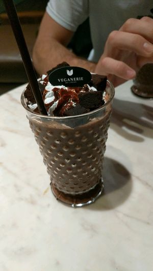 Brownie Dark Chocolate Shake at Veganerie Concept - Benjasiri Park in Bangkok