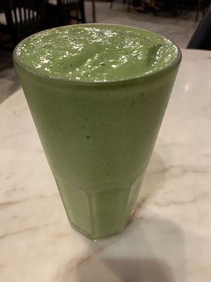 Green superfood smoothie at Veganerie Concept - Benjasiri Park in Bangkok