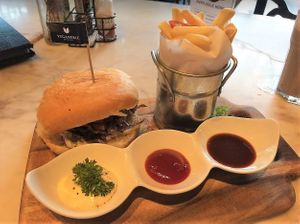 Pulled pork at Veganerie Concept - Benjasiri Park in Bangkok