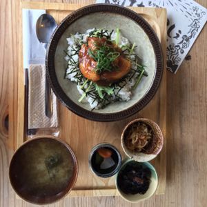vegan lunch bento set at Musubi Cafe in Kyoto