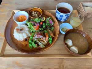 Vegan lunch set  at Musubi Cafe in Kyoto