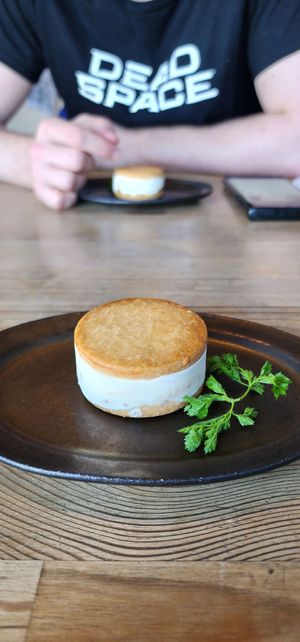 Ice cream sandwich at Musubi Cafe in Kyoto
