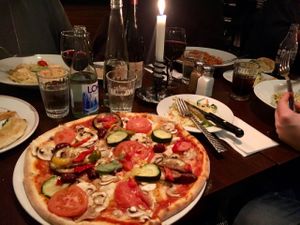 primavera- vegan pizza at Feca in Stockholm